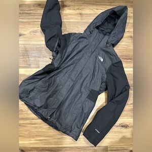 The North Face Charcoal and Black Hooded Jacket teddy lined L